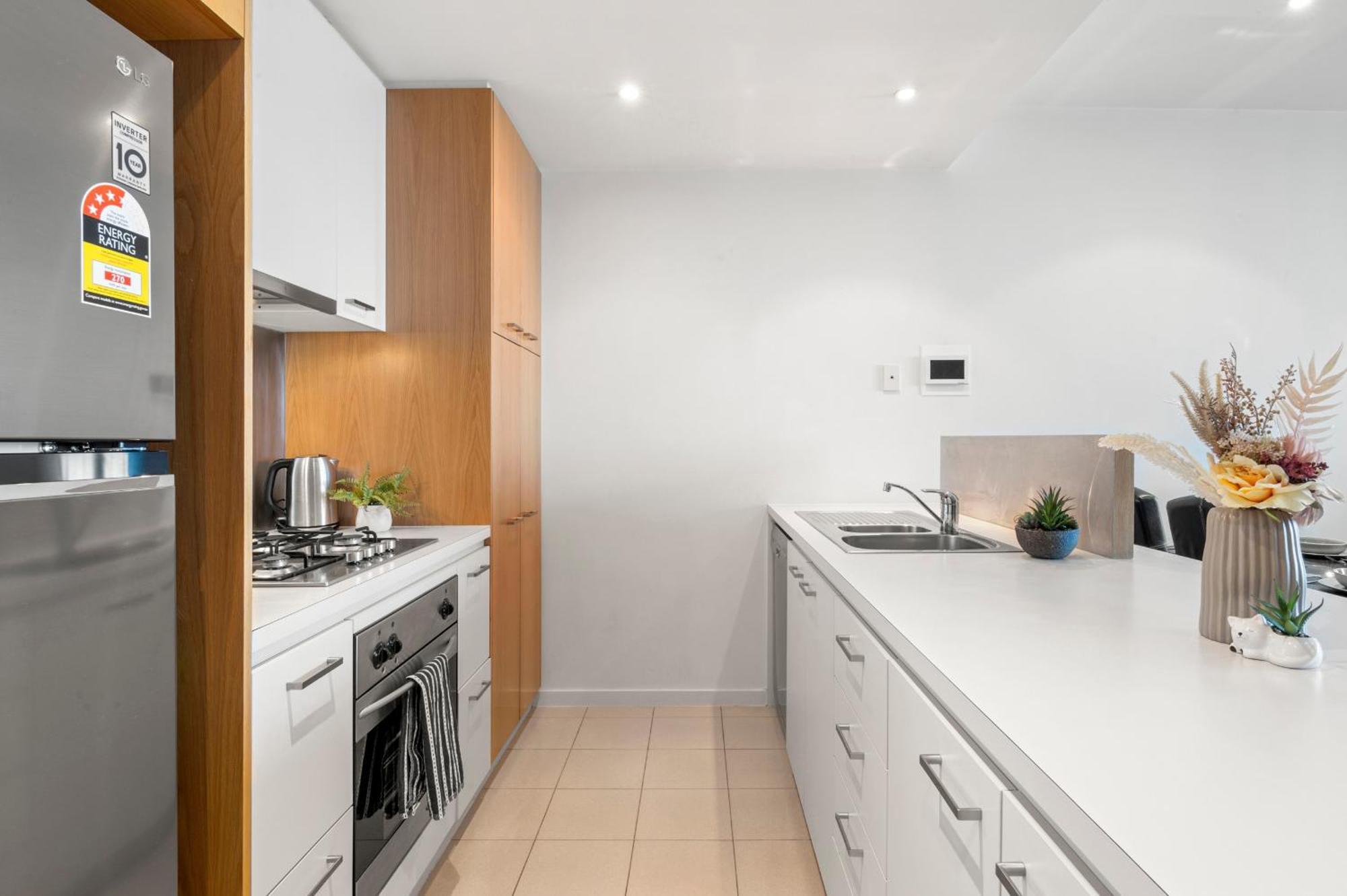 Sea View, Gym & Pool, 2 Bedrooms 2 Bathrooms Melbourne Exterior photo